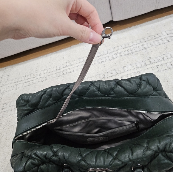 CHANEL Dark Forest Green Quilted Puffer Bowler Bag - Picture 14 of 16